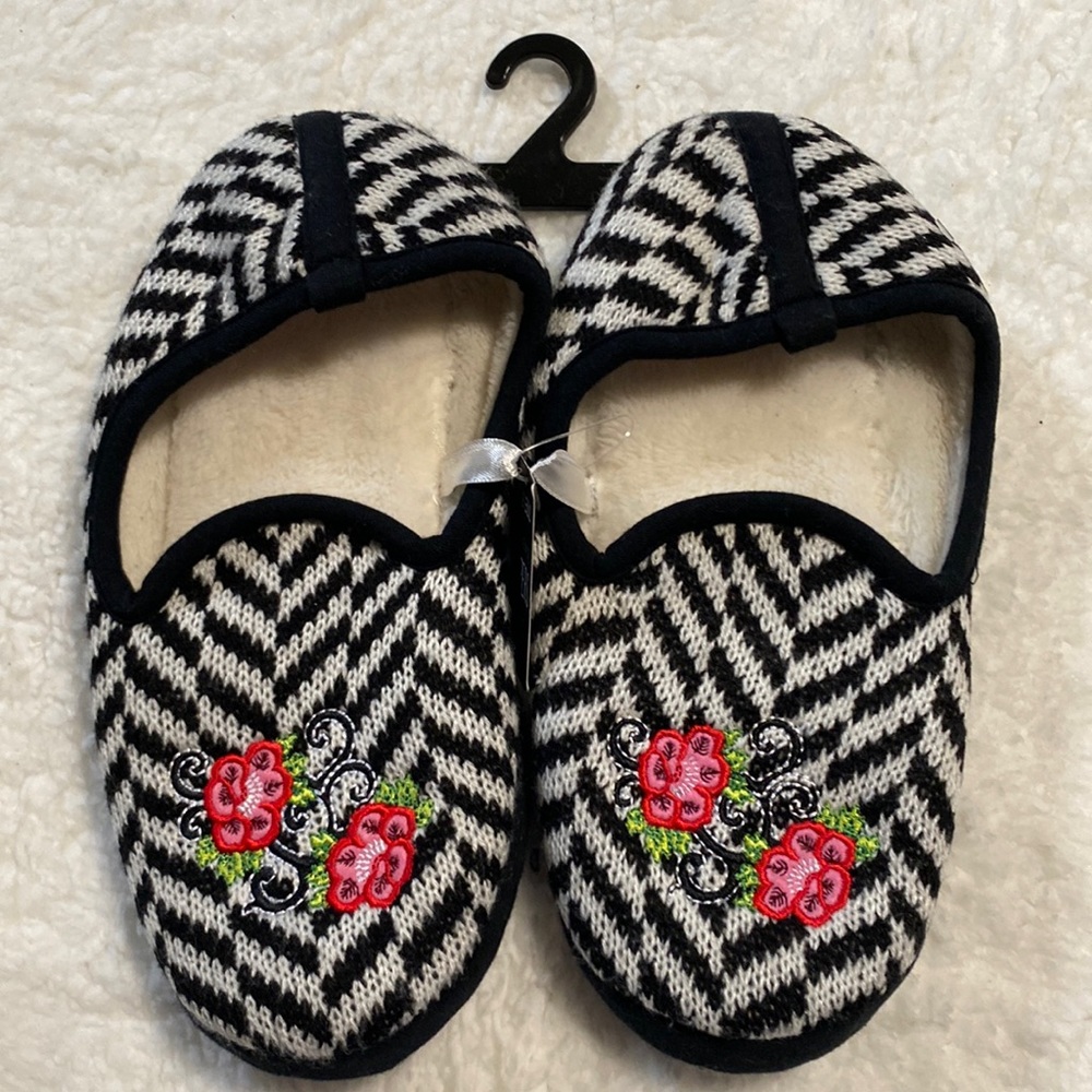 Women’s Slippers